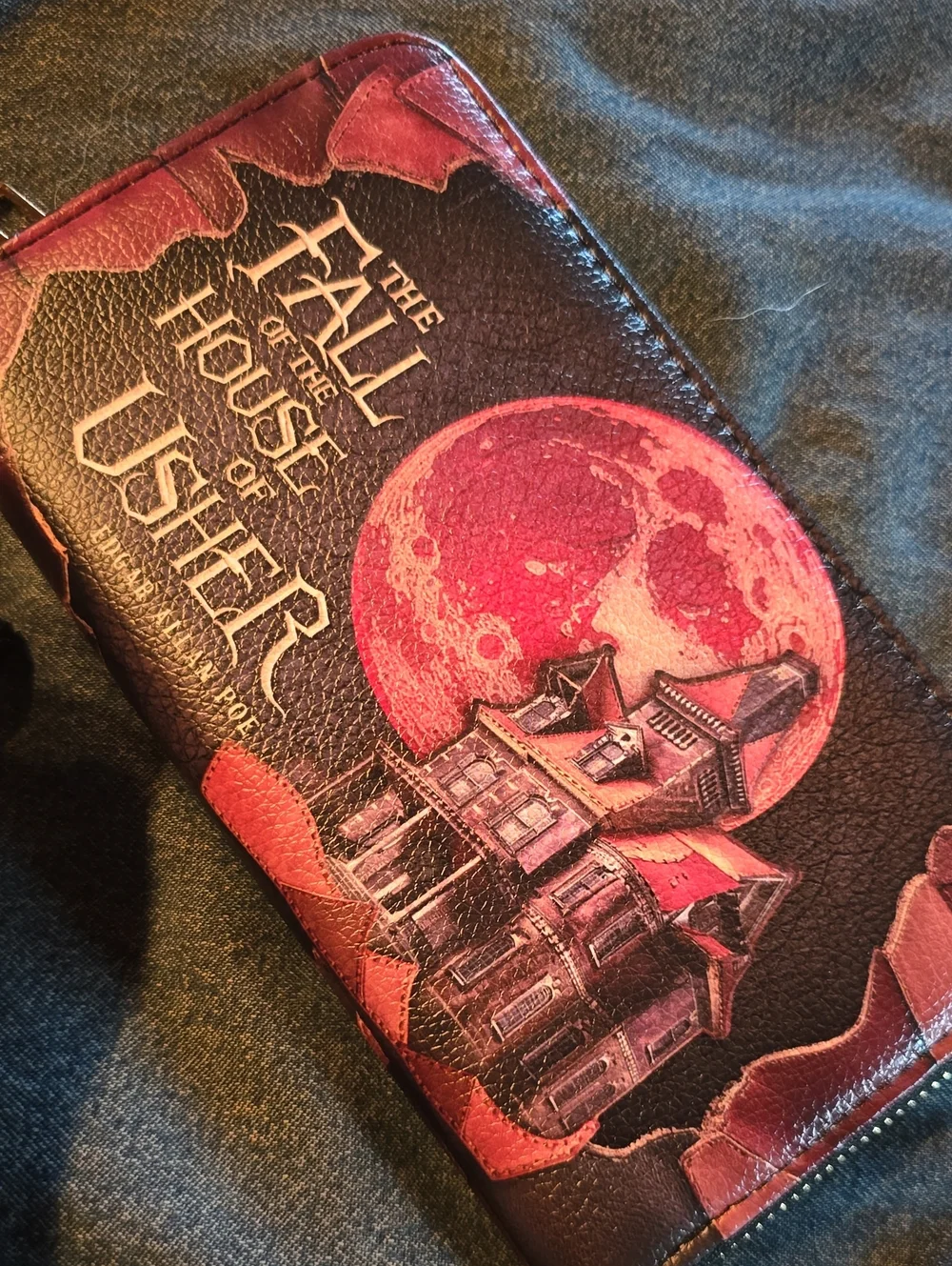 NWT The Fall of the House of Usher Tote & Wallet Set - Leather